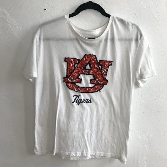 Auburn Tops - Auburn University Patchwork White Tee Game Day Tailgate Collegiate Spirit Sz L